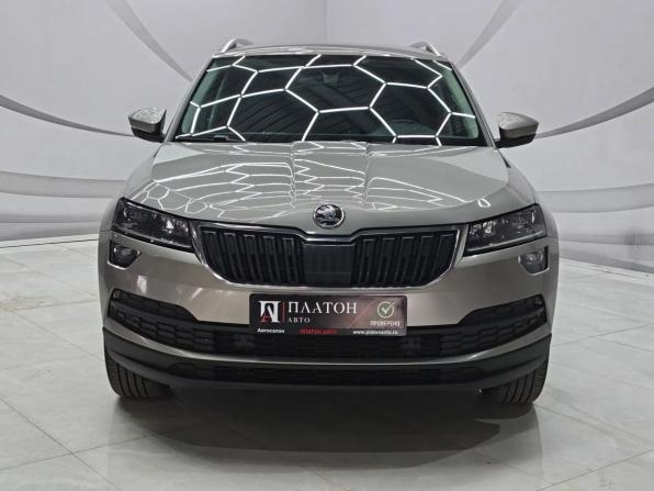 Skoda Karoq I с пробегом 2020 года, цена 2 199 000 рублей, 207000 км, внедорожник, Автокод Объявления