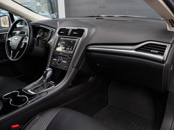 Ford Mondeo V с пробегом 2015 года, цена 1 360 000 рублей, 206793 км, седан, Автокод Объявления