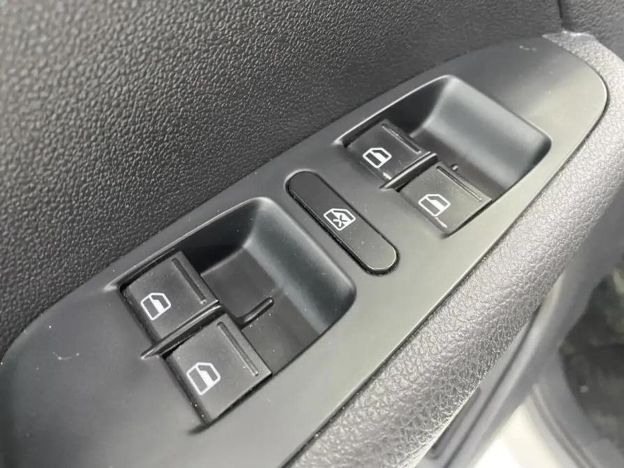 Volkswagen Jetta VI Челябинск  - изображение 15