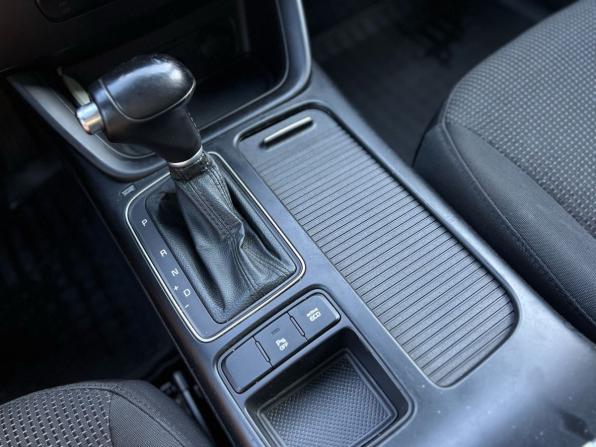 Kia Sorento II Рестайлинг с пробегом 2013 года, цена 1 689 000 рублей, 195100 км, внедорожник, Автокод Объявления