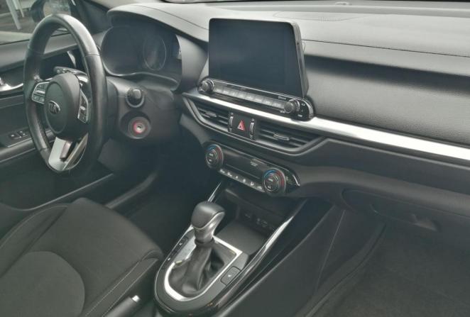 Kia Cerato IV Рестайлинг с пробегом 2021 года, цена 2 070 000 рублей, 84000 км, седан, Автокод Объявления
