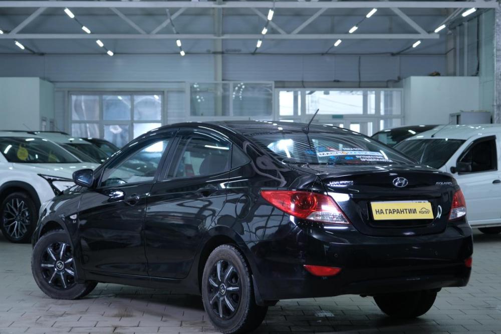 Hyundai Solaris I Омск  - изображение 5