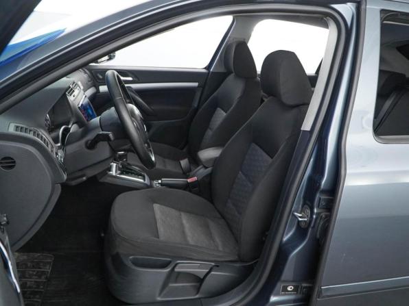 Skoda Octavia II (A5) Рестайлинг с пробегом 2010 года, цена 799 077 рублей, 247171 км, лифтбек, Автокод Объявления