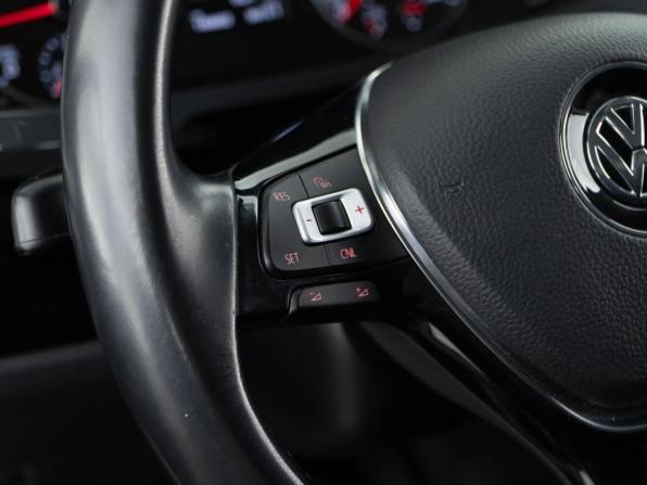 Volkswagen Multivan T6 с пробегом 2019 года, цена 4 899 050 рублей, 146602 км, минивэн, Автокод Объявления