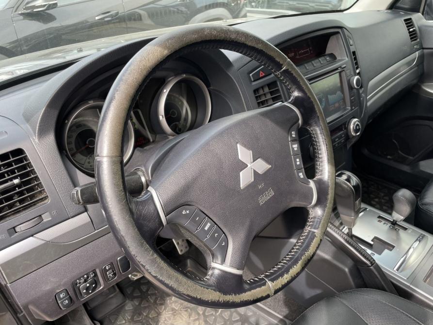 Mitsubishi Pajero IV Рестайлинг 1 Москва  - изображение 14