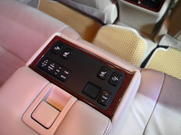 Toyota Camry VII (XV50) с пробегом 2012 года, цена 1 699 900 рублей, 198000 км, седан, Автокод Объявления