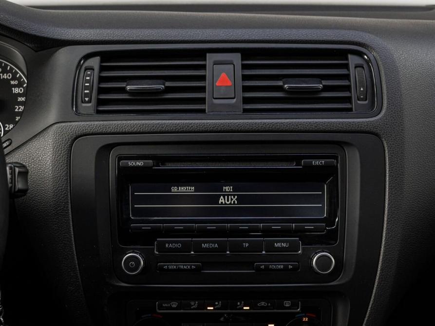 Volkswagen Jetta VI Тюмень  - изображение 19