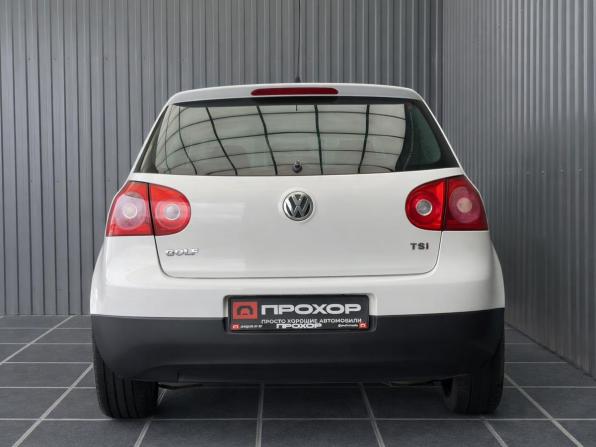 Volkswagen Golf V с пробегом 2008 года, цена 450 000 рублей, 274120 км, хэтчбек, Автокод Объявления