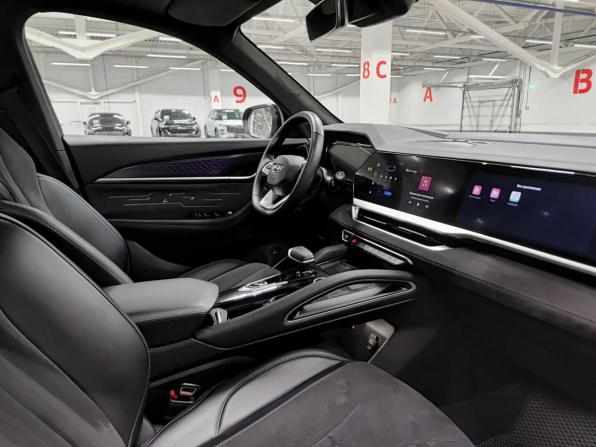 Geely Monjaro I с пробегом 2024 года, цена 2 680 000 рублей, 110651 км, внедорожник, Автокод Объявления