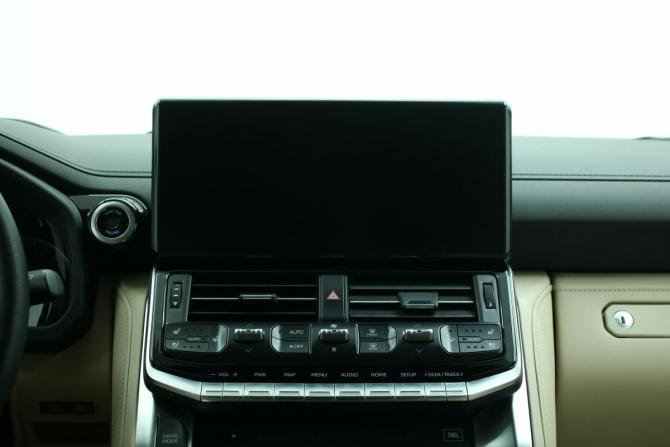 Toyota Land Cruiser 300 Series с пробегом 2021 года, цена 10 300 000 рублей, 117853 км, внедорожник, Автокод Объявления