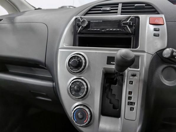 Toyota Ractis I с пробегом 2005 года, цена 550 000 рублей, 202500 км, хэтчбек, Автокод Объявления
