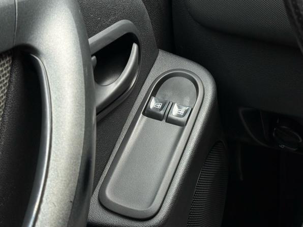 Renault Duster I Рестайлинг с пробегом 2018 года, цена 1 319 000 рублей, 126840 км, внедорожник, Автокод Объявления
