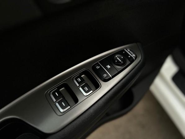Kia Optima IV Рестайлинг с пробегом 2019 года, цена 1 950 000 рублей, 143435 км, седан, Автокод Объявления