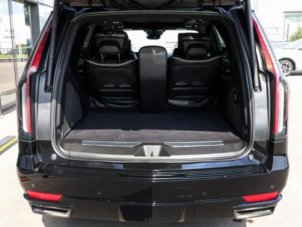 Cadillac Escalade V с пробегом 2022 года, цена 9 949 000 рублей, 51898 км, внедорожник, Автокод Объявления