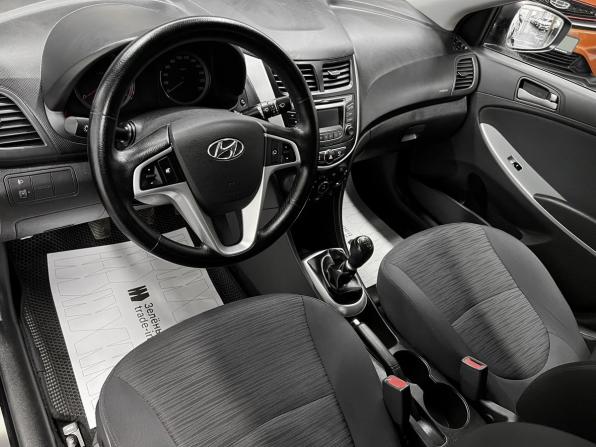 Hyundai Solaris I Рестайлинг с пробегом 2014 года, цена 990 000 рублей, 148420 км, седан, Автокод Объявления