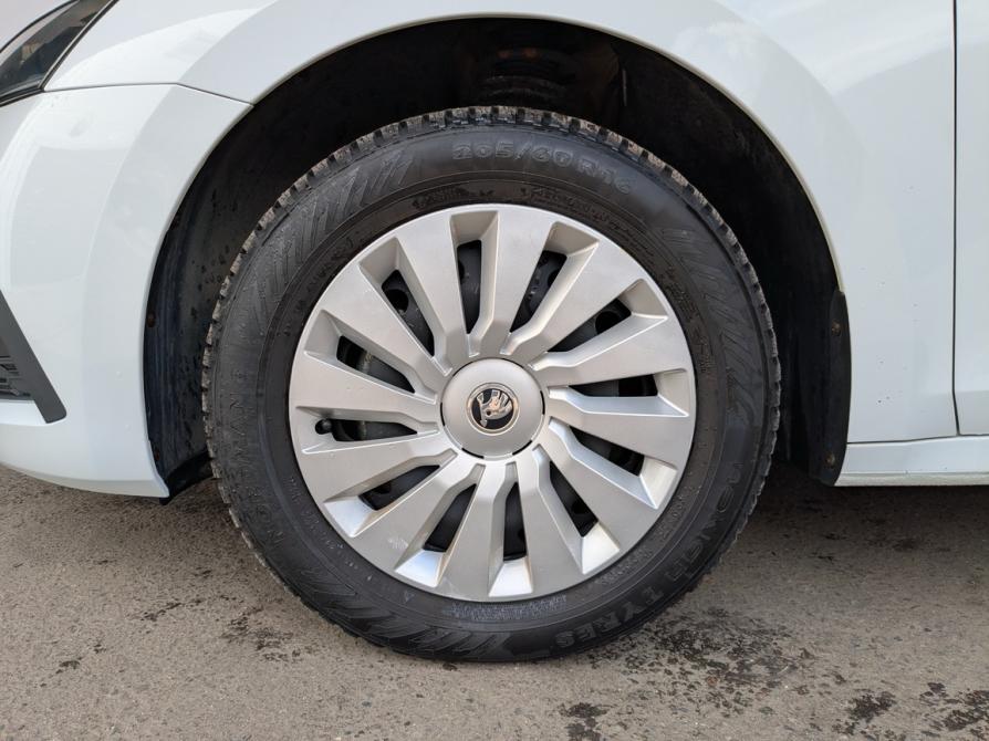 Skoda Octavia IV (A8) Москва  - изображение 19