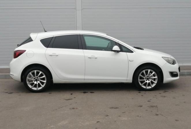 Opel Astra H Рестайлинг с пробегом 2014 года, цена 650 000 рублей, 171000 км, хэтчбек, Автокод Объявления