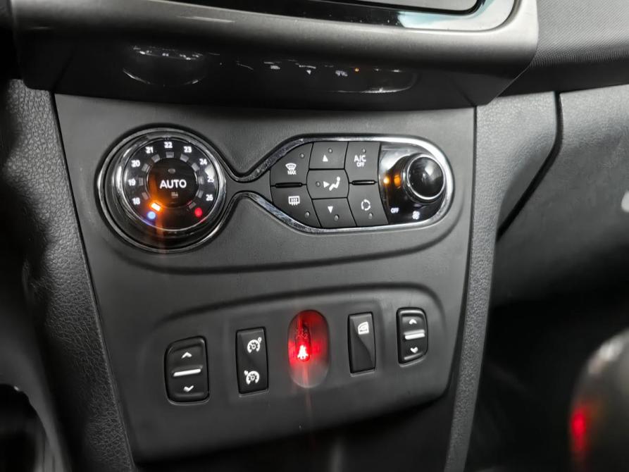 Renault Sandero II Москва  - изображение 18