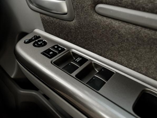 Honda Stepwgn V Рестайлинг с пробегом 2020 года, цена 2 370 000 рублей, 102012 км, минивэн, Автокод Объявления