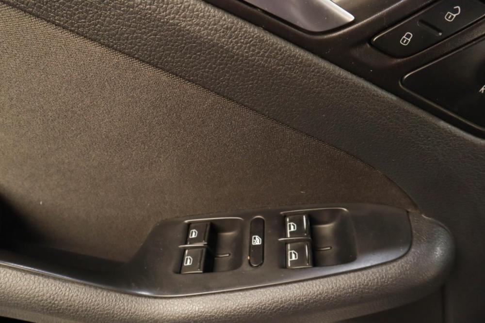 Volkswagen Jetta VI Рестайлинг Челябинск  - изображение 8