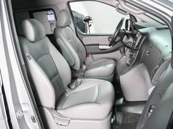 Hyundai Grand Starex I Рестайлинг 2 с пробегом 2020 года, цена 3 249 000 рублей, 98051 км, минивэн, Автокод Объявления