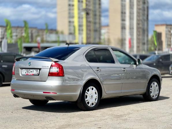 Skoda Octavia II (A5) Рестайлинг с пробегом 2012 года, цена 959 000 рублей, 170321 км, лифтбек, Автокод Объявления