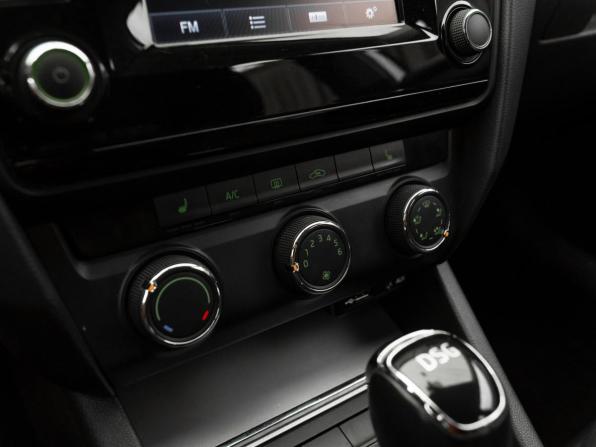 Skoda Octavia III (A7) с пробегом 2013 года, цена 1 480 000 рублей, 137183 км, лифтбек, Автокод Объявления