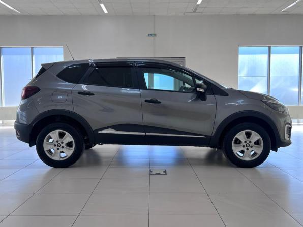 Renault Kaptur I с пробегом 2016 года, цена 1 330 000 рублей, 133185 км, внедорожник, Автокод Объявления