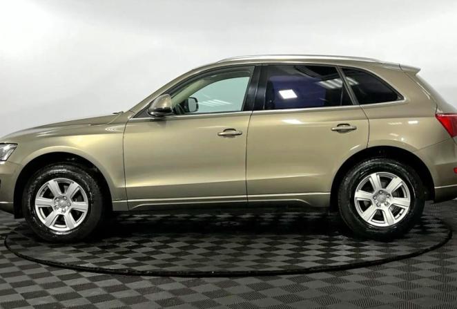 Audi Q5 I (8R) с пробегом 2010 года, цена 1 270 000 рублей, 127648 км, внедорожник, Автокод Объявления