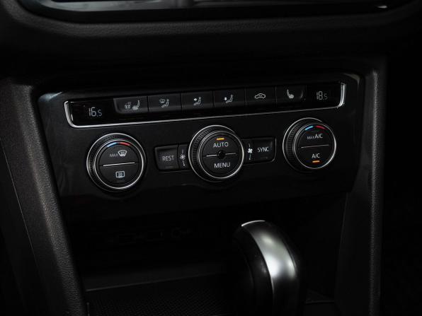 Volkswagen Tiguan II с пробегом 2020 года, цена 2 388 000 рублей, 142953 км, внедорожник, Автокод Объявления