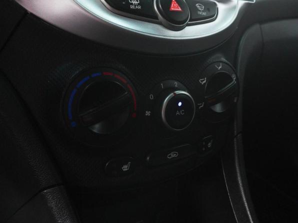 Hyundai Solaris I Рестайлинг с пробегом 2014 года, цена 869 000 рублей, 202052 км, седан, Автокод Объявления