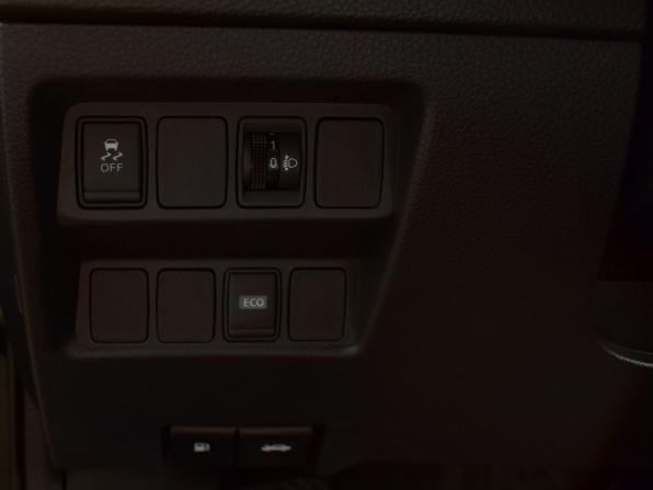 Nissan Qashqai II с пробегом 2016 года, цена 1 715 995 рублей, 163027 км, внедорожник, Автокод Объявления