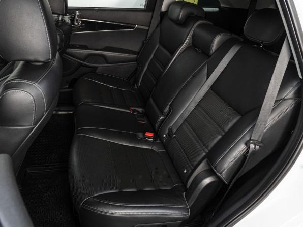 Kia Sorento III Prime Рестайлинг с пробегом 2018 года, цена 3 150 000 рублей, 98295 км, внедорожник, Автокод Объявления