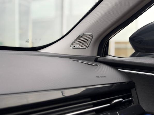 Omoda C5 I с пробегом 2023 года, цена 1 695 000 рублей, 58500 км, внедорожник, Автокод Объявления