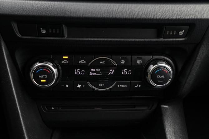 Mazda 3 III (BM) с пробегом 2014 года, цена 1 490 000 рублей, 131000 км, седан, Автокод Объявления