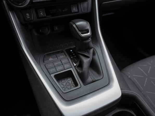 Toyota RAV4 V (XA50) с пробегом 2021 года, цена 3 390 000 рублей, 75248 км, внедорожник, Автокод Объявления