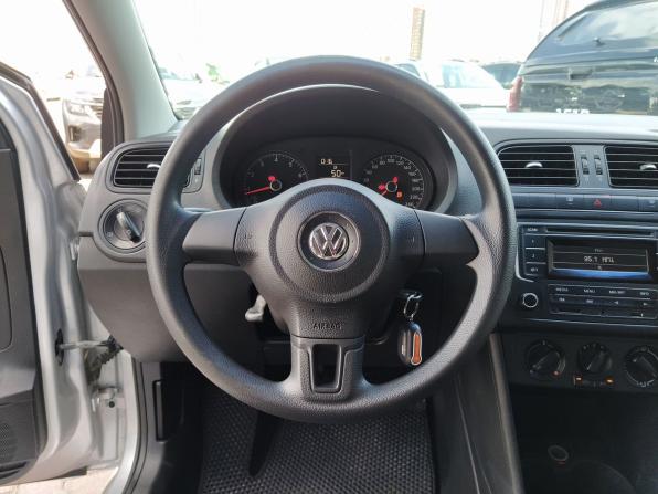 Volkswagen Polo V с пробегом 2015 года, цена 719 000 рублей, 217489 км, седан, Автокод Объявления