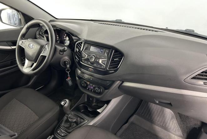 Lada (ВАЗ) Vesta I с пробегом 2021 года, цена 1 100 000 рублей, 112472 км, седан, Автокод Объявления