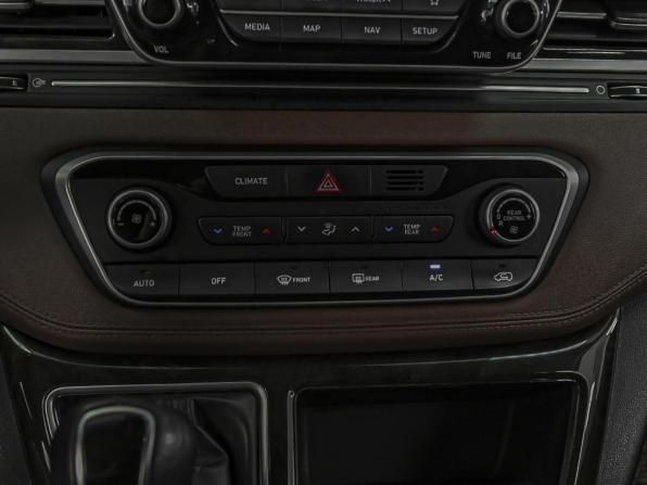 Hyundai Grand Starex I Рестайлинг 2 с пробегом 2020 года, цена 3 890 000 рублей, 72358 км, минивэн, Автокод Объявления