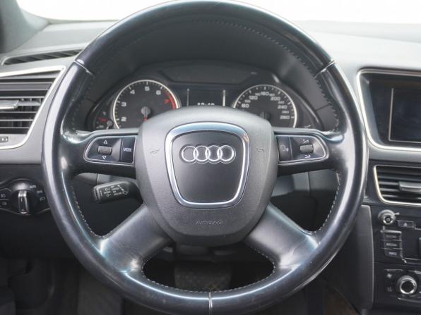 Audi Q5 I (8R) с пробегом 2012 года, цена 1 357 000 рублей, 188632 км, внедорожник, Автокод Объявления