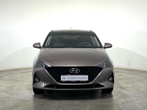 Hyundai Solaris II Рестайлинг с пробегом 2021 года, цена 1 500 000 рублей, 62835 км, седан, Автокод Объявления