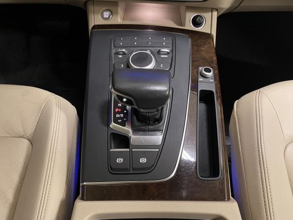 Audi Q5 II (FY) с пробегом 2018 года, цена 2 699 000 рублей, 228918 км, внедорожник, Автокод Объявления