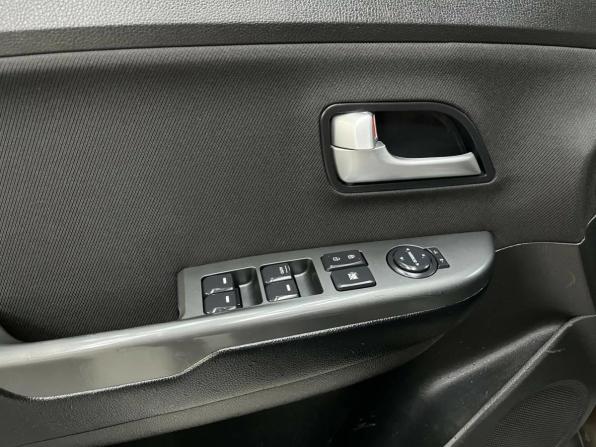 Kia Rio III Рестайлинг с пробегом 2016 года, цена 741 600 рублей, 268034 км, седан, Автокод Объявления