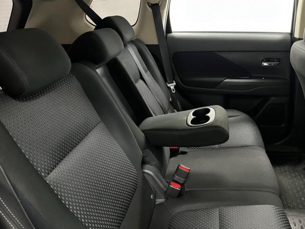 Mitsubishi Outlander III Рестайлинг 2 с пробегом 2018 года, цена 1 840 000 рублей, 136649 км, внедорожник, Автокод Объявления