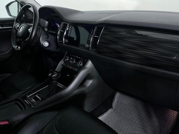 Skoda Kodiaq I с пробегом 2021 года, цена 2 999 000 рублей, 156275 км, внедорожник, Автокод Объявления