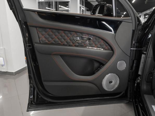 Bentley Bentayga I Рестайлинг с пробегом 2020 года, цена 21 600 000 рублей, 25395 км, внедорожник, Автокод Объявления