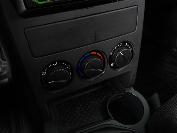 Lada (ВАЗ) Priora I Рестайлинг с пробегом 2013 года, цена 589 000 рублей, 87487 км, хэтчбек, Автокод Объявления