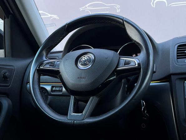 Skoda Yeti I Рестайлинг с пробегом 2015 года, цена 1 113 700 рублей, 169035 км, внедорожник, Автокод Объявления