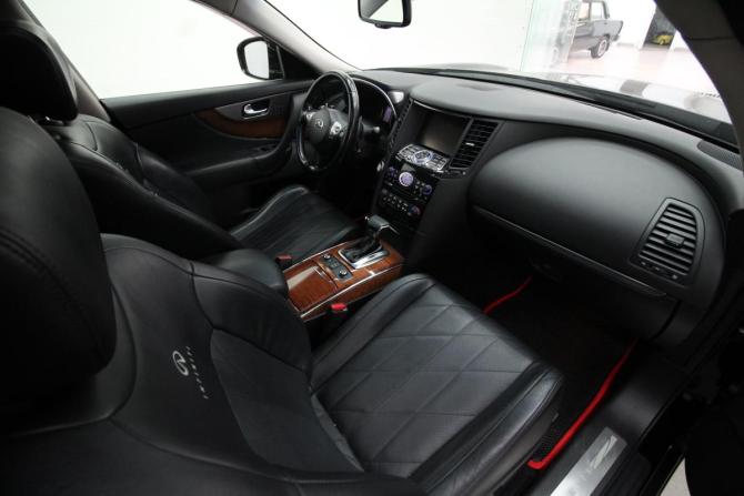Infiniti QX70 с пробегом 2014 года, цена 2 800 000 рублей, 77829 км, внедорожник, Автокод Объявления