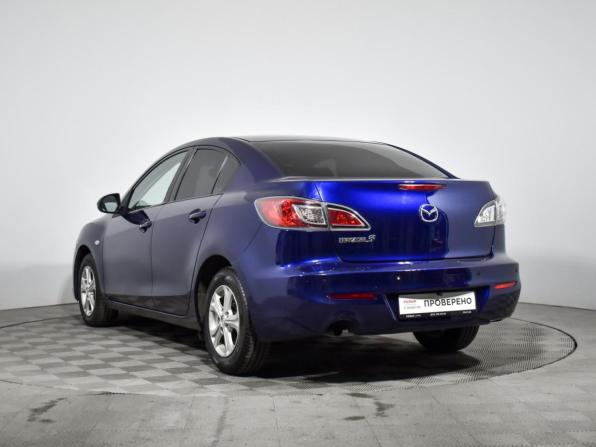 Mazda 3 II (BL) Рестайлинг с пробегом 2012 года, цена 849 000 рублей, 220000 км, седан, Автокод Объявления